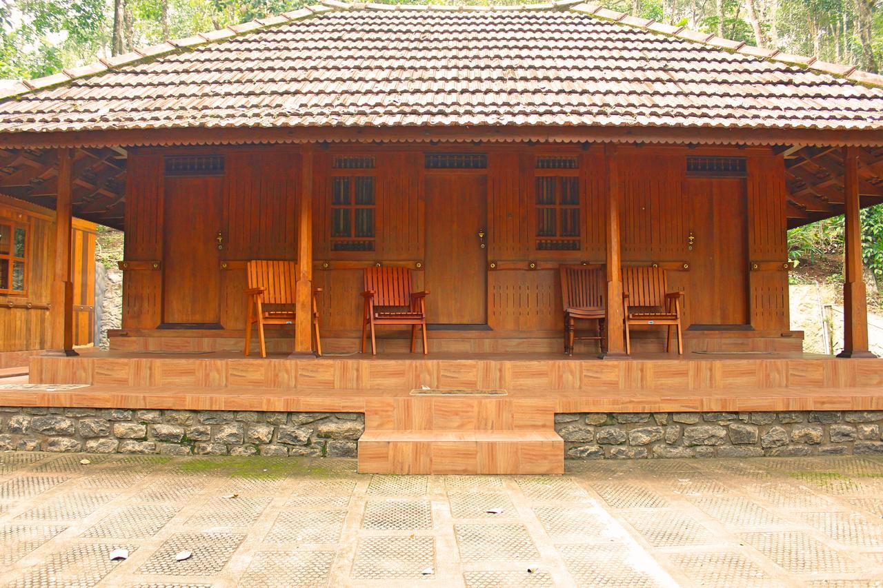 Kalppavanam Heritage Resort Thekkady Exterior photo